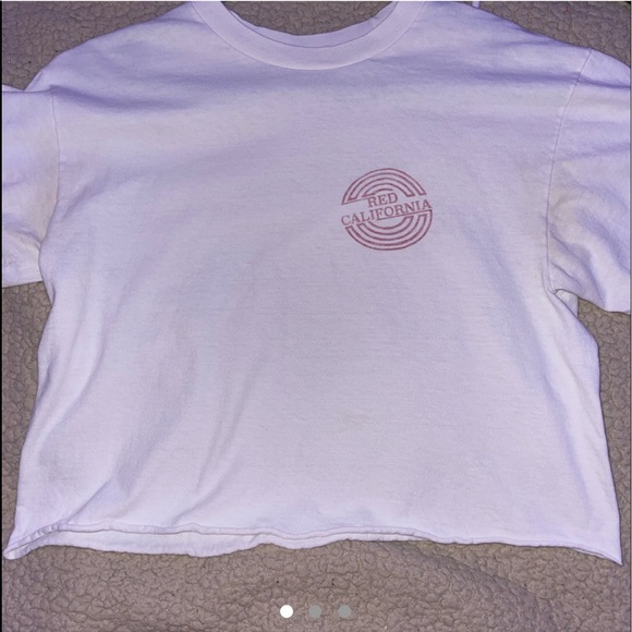 Brandy Melville cropped t shirt (John Galt) - Picture 1 of 3